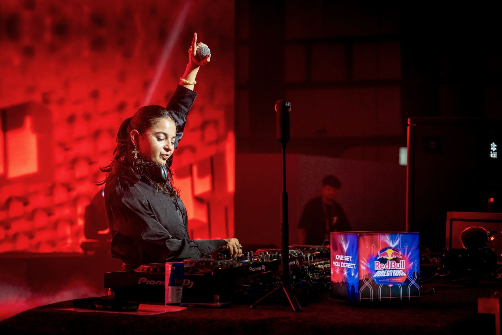 Kiara - Performance 21